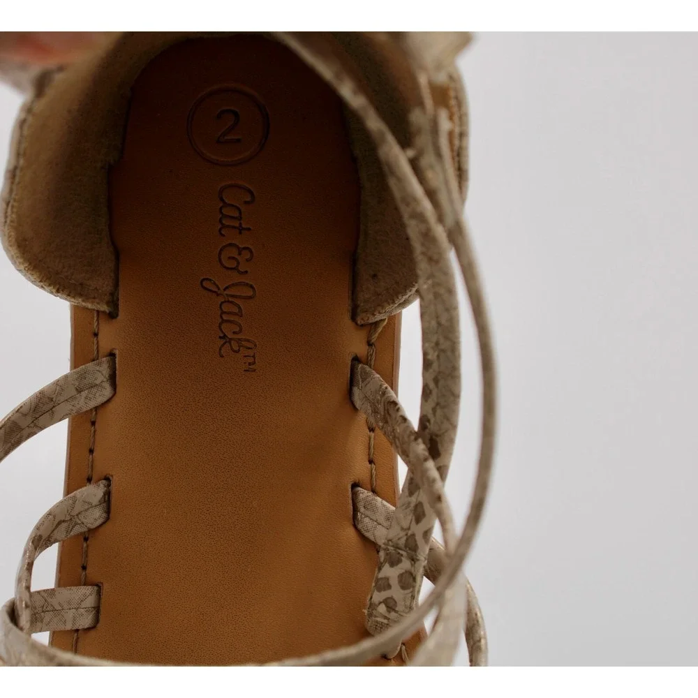 Cat & Jack‎ Gladiator Sandals Gold Size 2